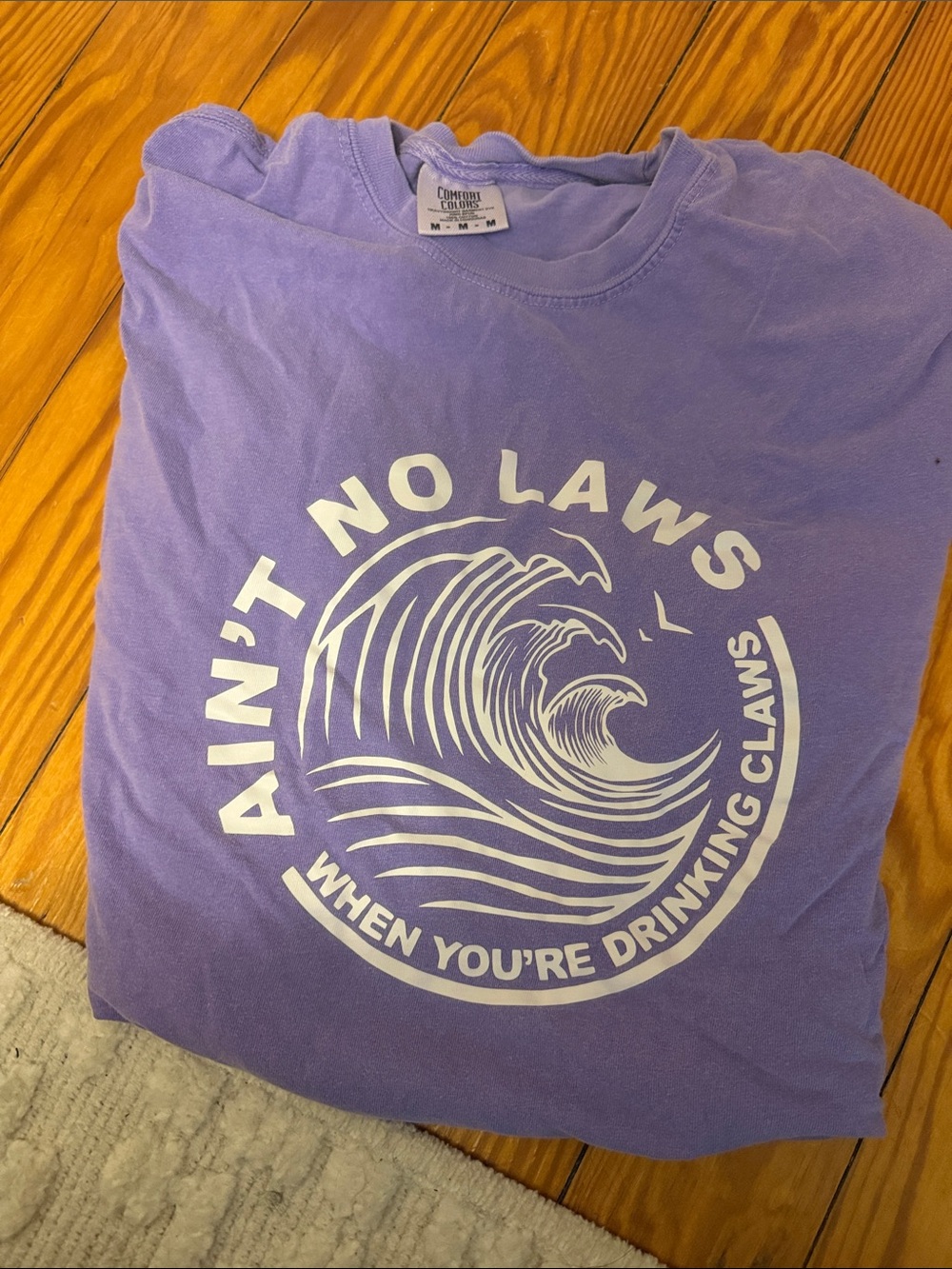 White claw comfort tee